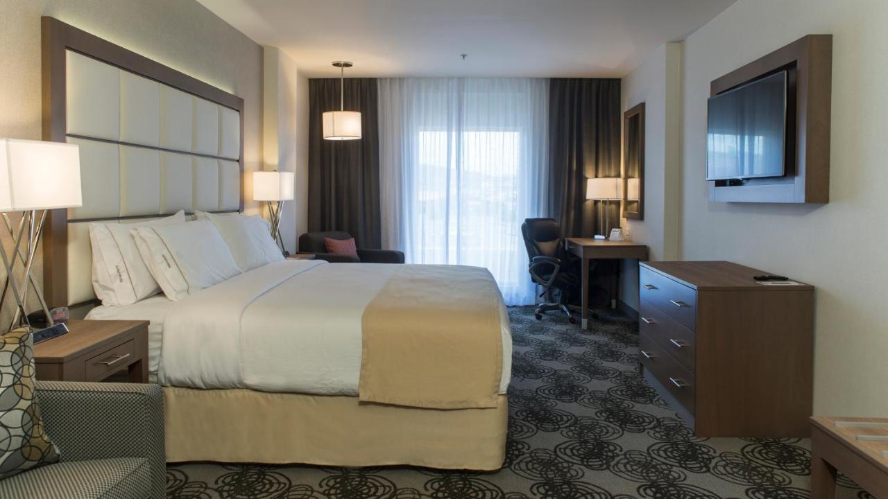 Express & Juventud By Ihg Hotel