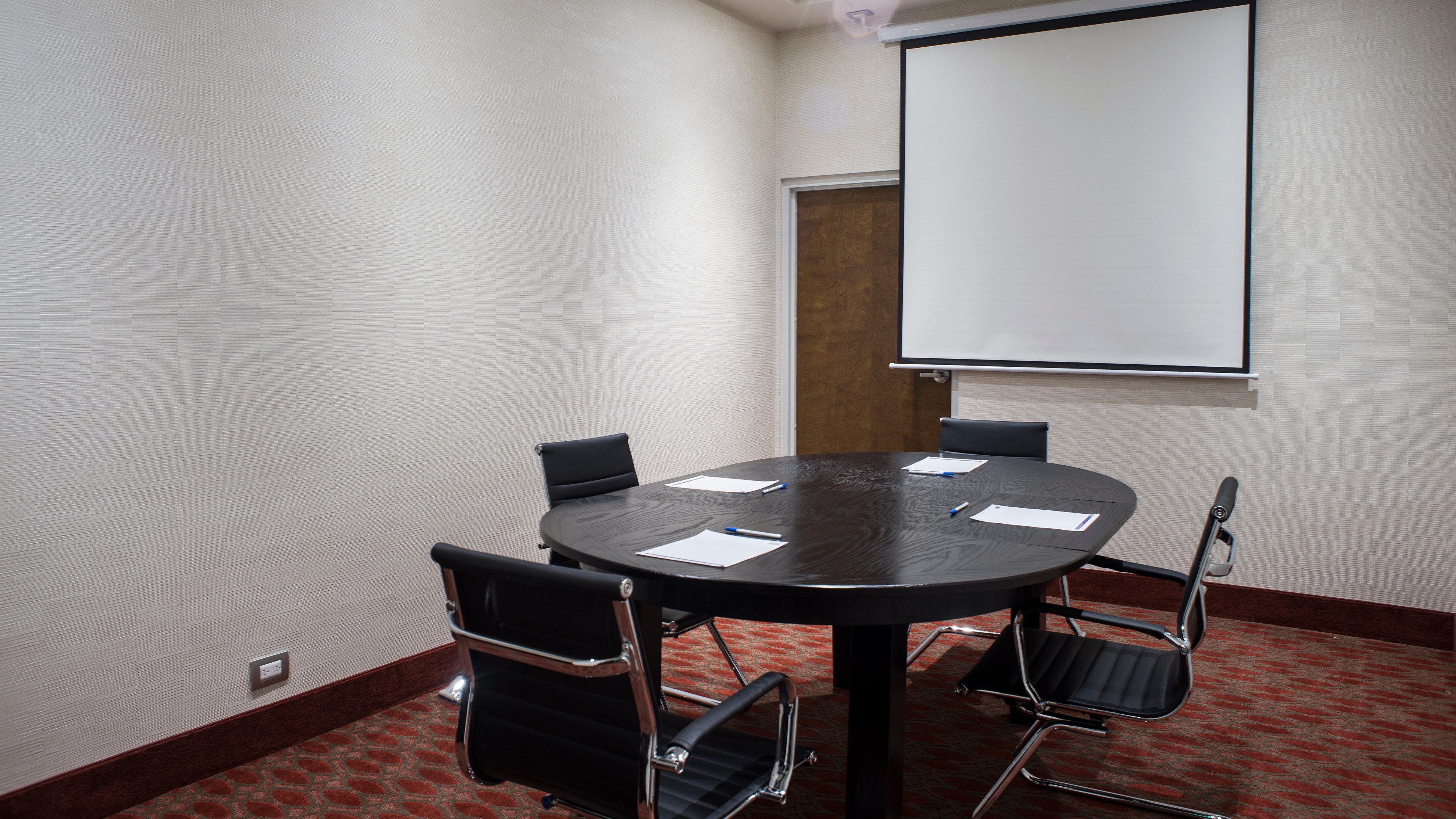 Express & Juventud By Ihg Hotel