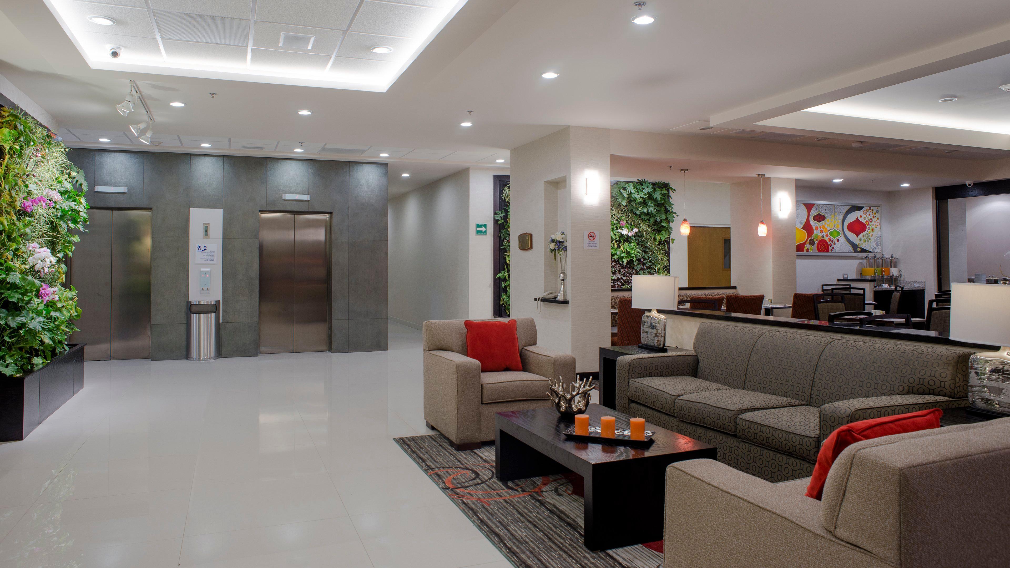 Hotel Express & Juventud By Ihg Chihuahua