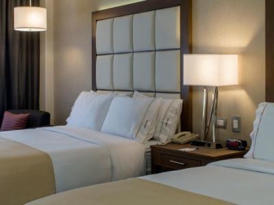 Hotel Express & Juventud By Ihg 3*